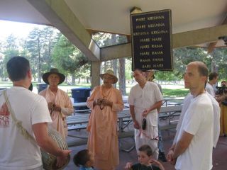 09-slc-scs-mission-park-sankirtan