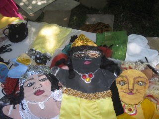 05-Puppets