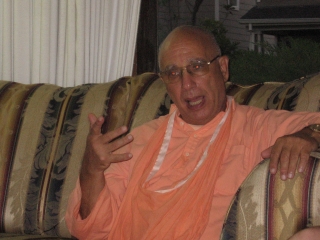 09-Sripad Janardan Maharaj