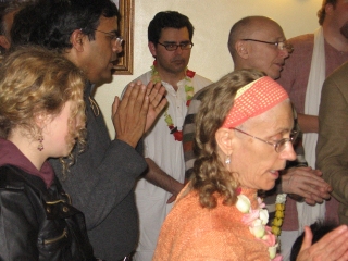 04-BS-Vaishnav-Maharaj-Memorial