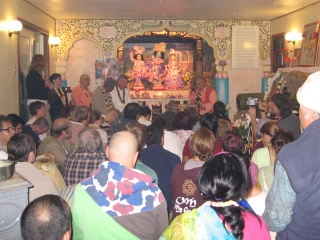 05-BS-Vaishnav-Maharaj-Memorial