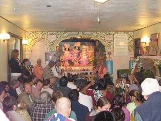 07-BS-Vaishnav-Maharaj-Memorial