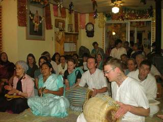 03-gaura-purnima-2012