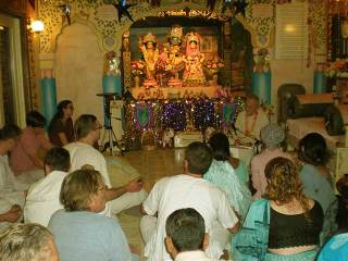 04-gaura-purnima-2012
