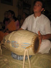 09-Janardan-Maharaj-Appearance-2012