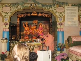 01-Nityananda-Appearance-2012