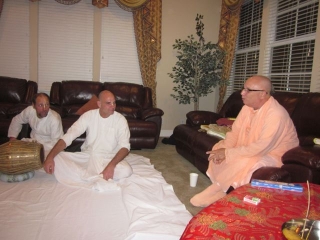 05-Namahatta at Hemant's Home