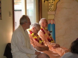 07-nrsimha-chaturdasi-soquel-ashram-2012