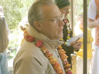 21-Srila Govinda Maharaj Disappearance Program in Soquel April 2012