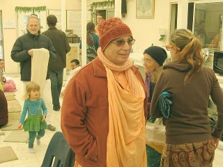 37-Srila Govinda Maharaj Disappearance Program in Soquel April 2012