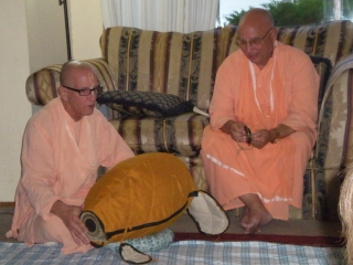 02-Baishnab Maharaj and Janardan Maharaj