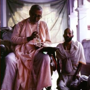 Om Vishnupad Srila Bhakti Rakshak Sridhar Dev-Goswami Maharaj-036