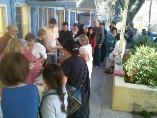 03-Thanksgiving at the Ashram