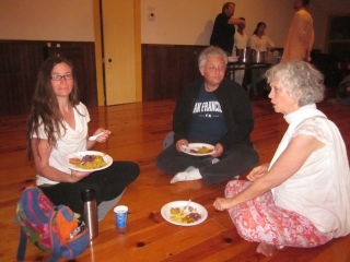 44-travelling-sankirtan-with-tyagi-maharaj.jpg