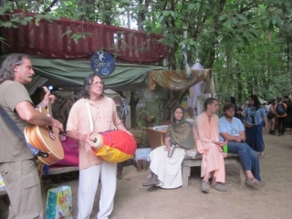 79-travelling-sankirtan-with-tyagi-maharaj.jpg